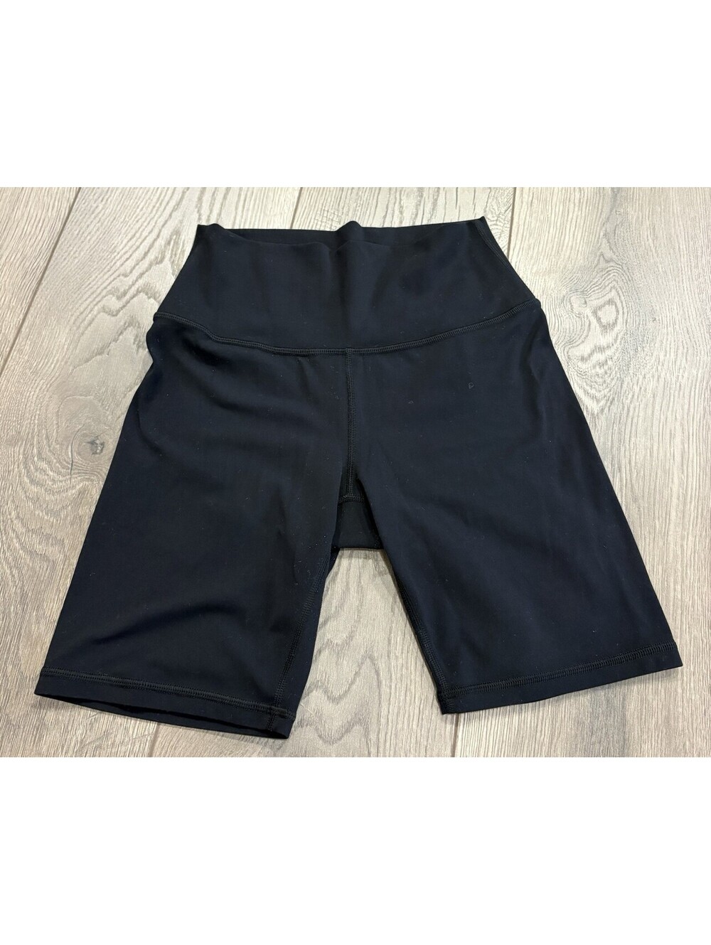 Athleta Transcend 7" Bike Women’s Small Black Biker Running Athletic Gym Shorts